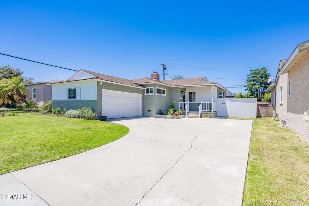 18721 Doty Avenue Torrance, CA 90504 - Photo 5 of 63