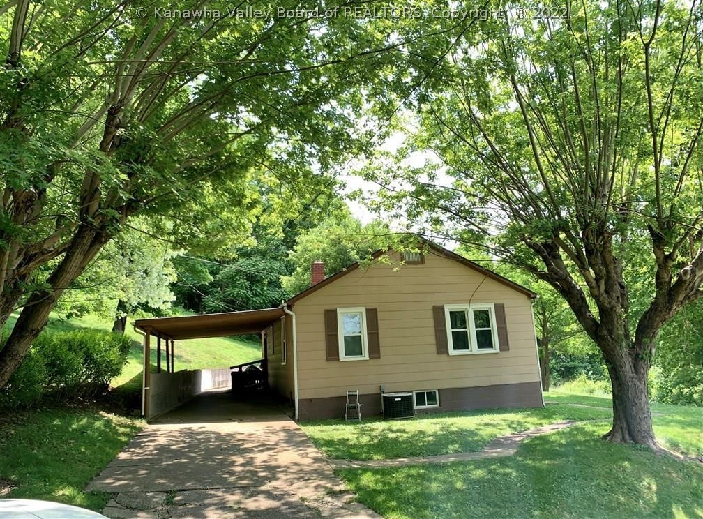 437 Ripley Road Point Pleasant, WV 25550 - Photo 3 of 29 Gallery Image 3