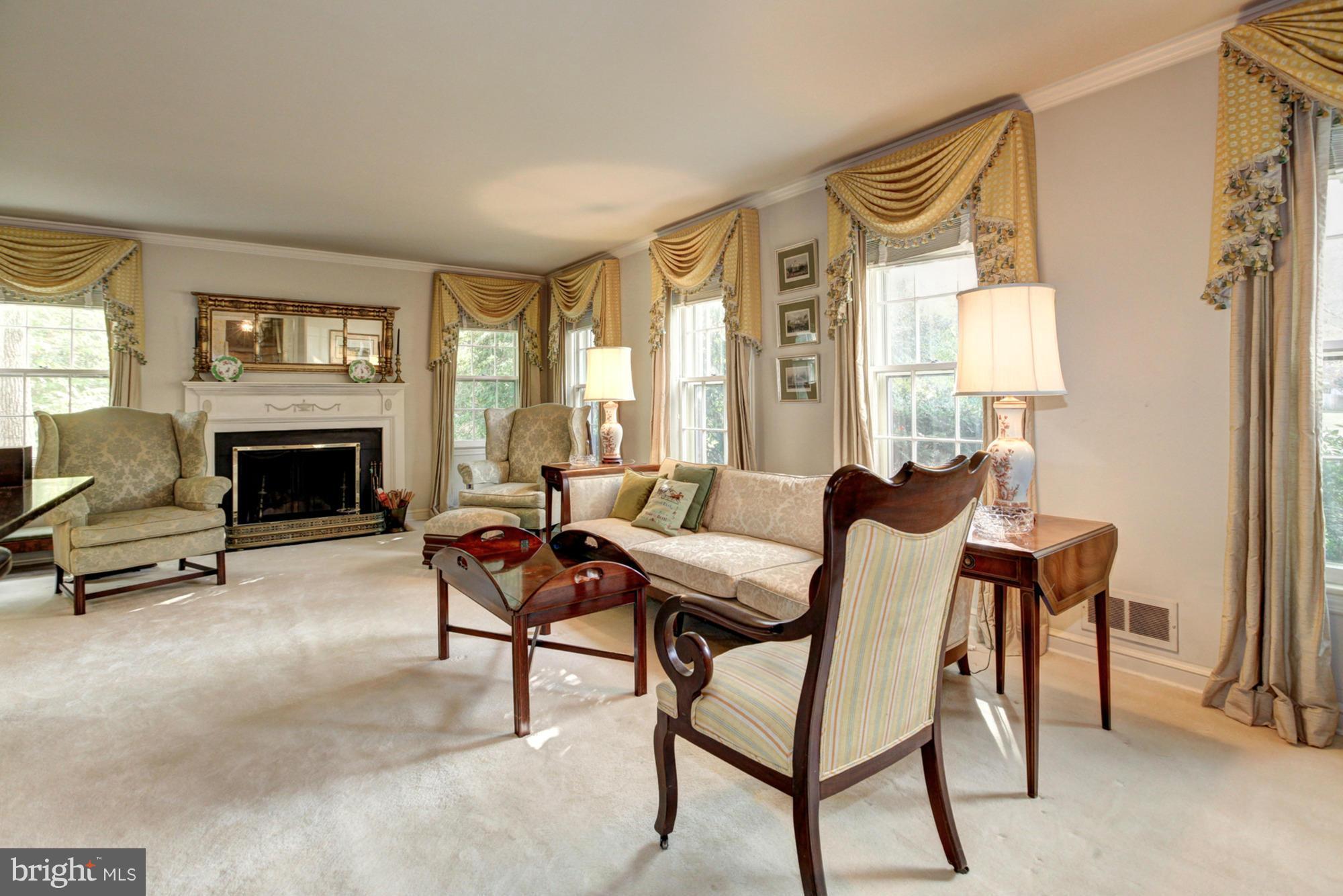 3723 Cardiff Road Chevy Chase, MD 20815 - Photo 5 of 30 Living Room