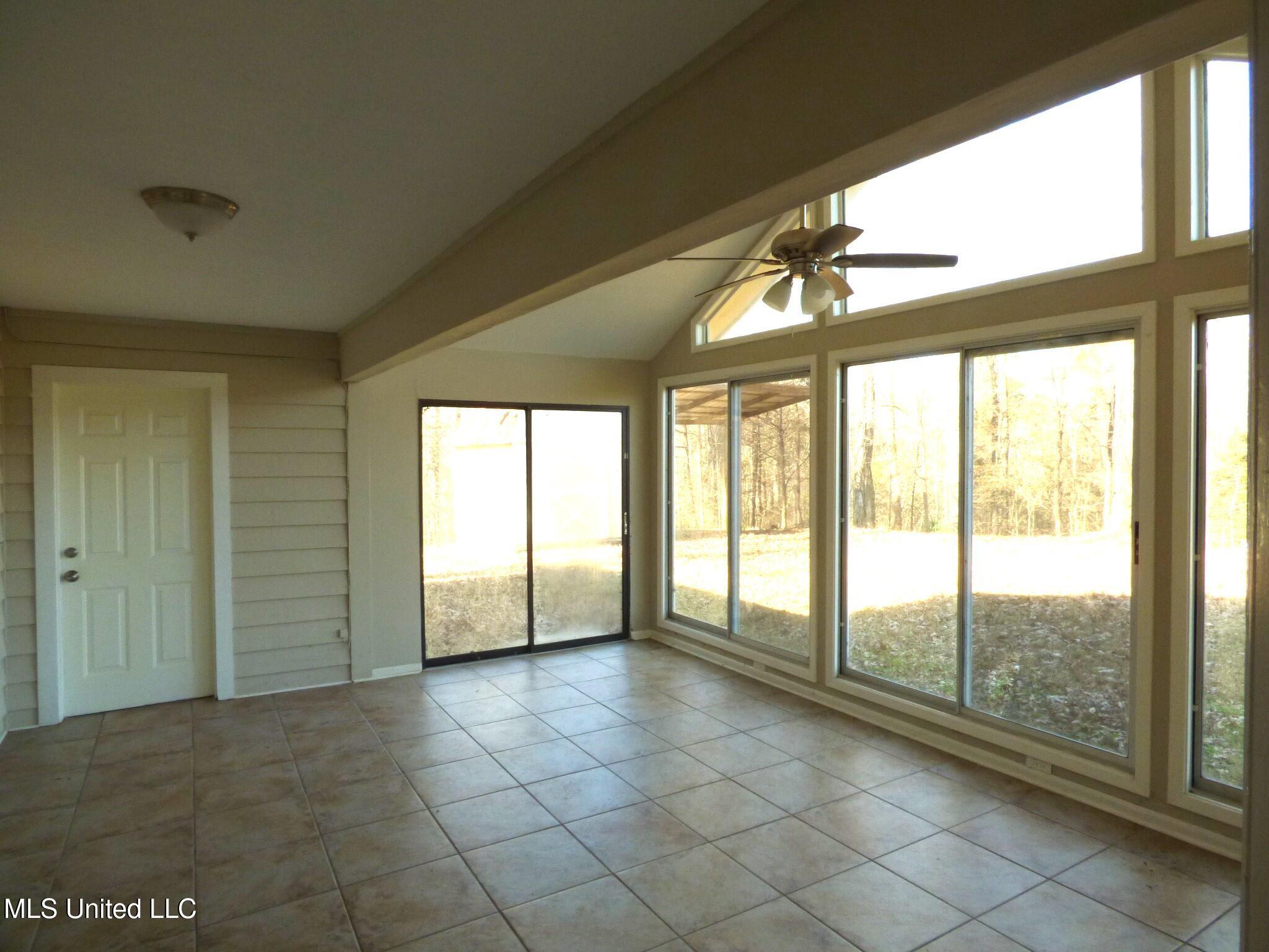 89 Robins Lake Road Natchez, MS 39120 - Photo 3 of 17 P1340182