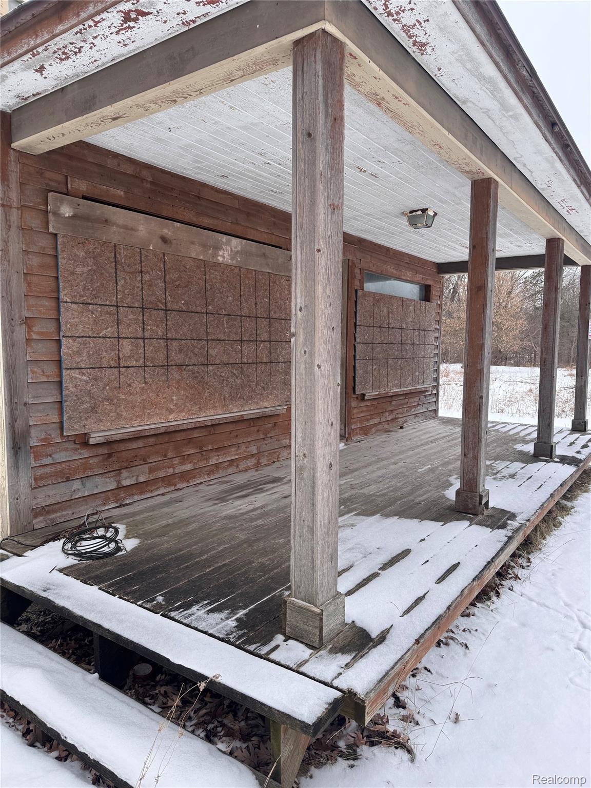 8545 Jackson Road Dexter, MI 48130 - Photo 5 of 19 IMG_6890.jpeg