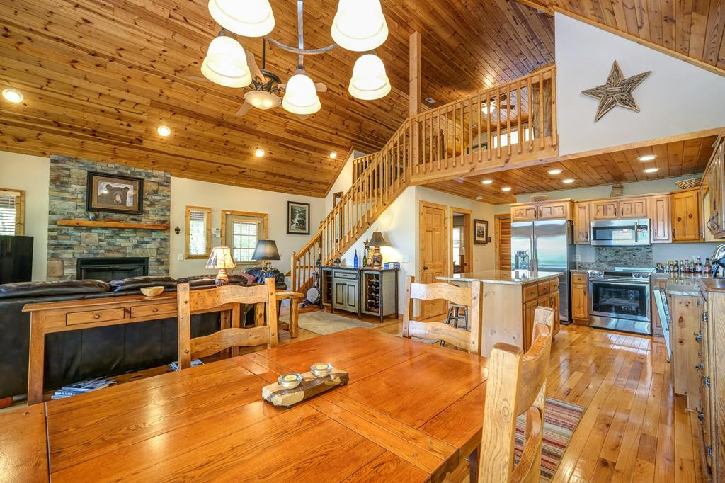 263 Solitude Lane Murphy, NC 28906 - Photo 5 of 61