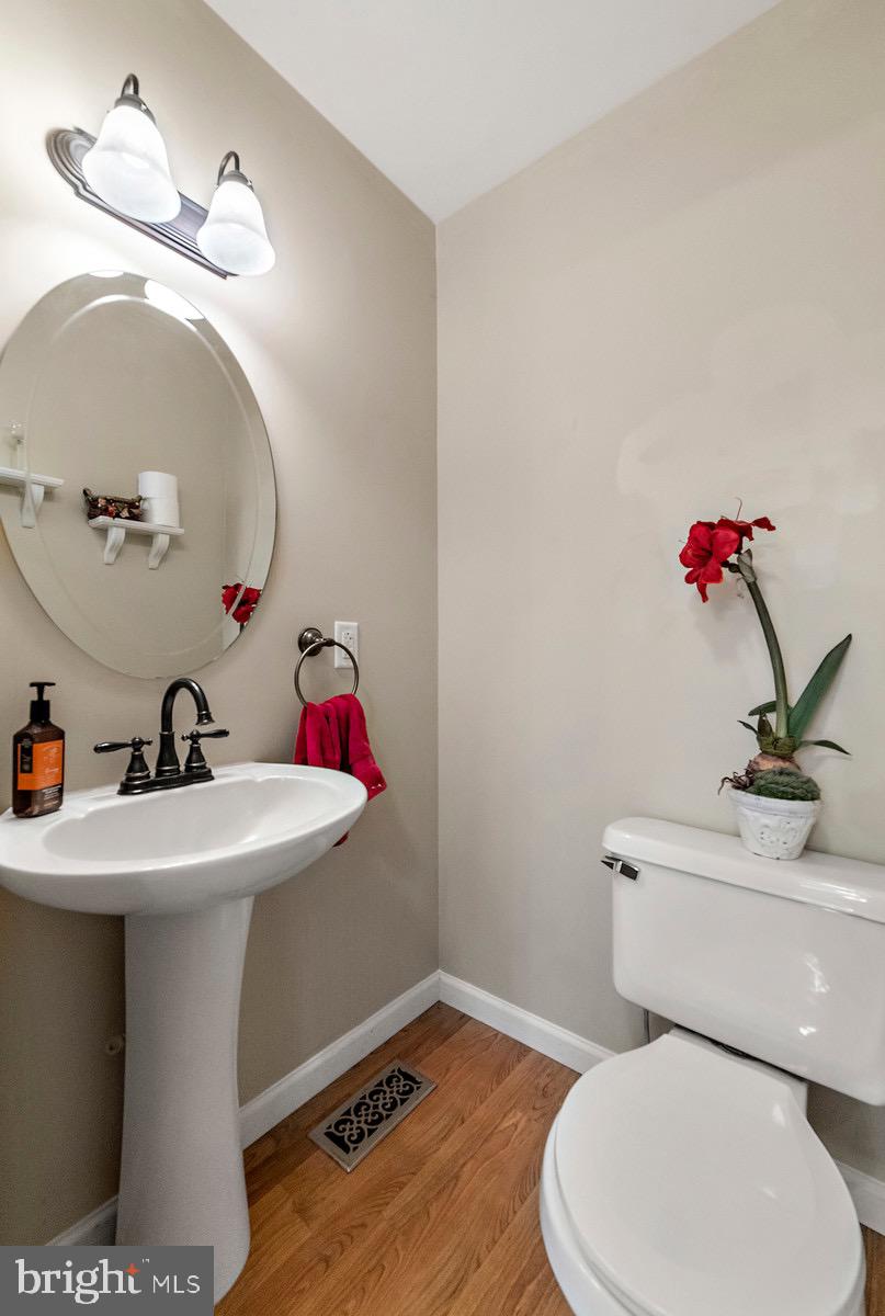 67 Ash Road Louisa, VA 23093 - Photo 13 of 66 Powder room off mudroom