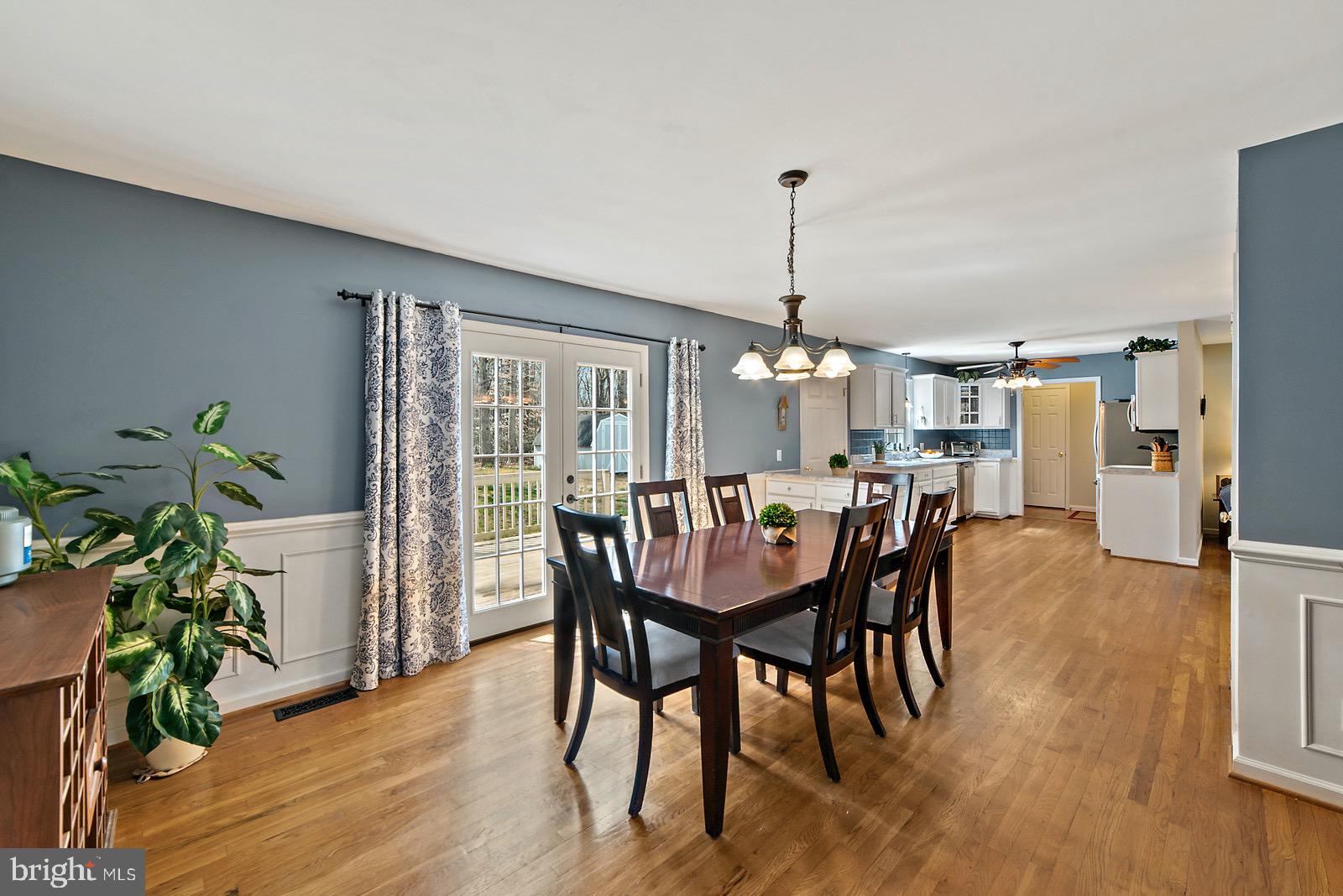 67 Ash Road Louisa, VA 23093 - Photo 16 of 66 Plenty of table space in this eat in kitchen