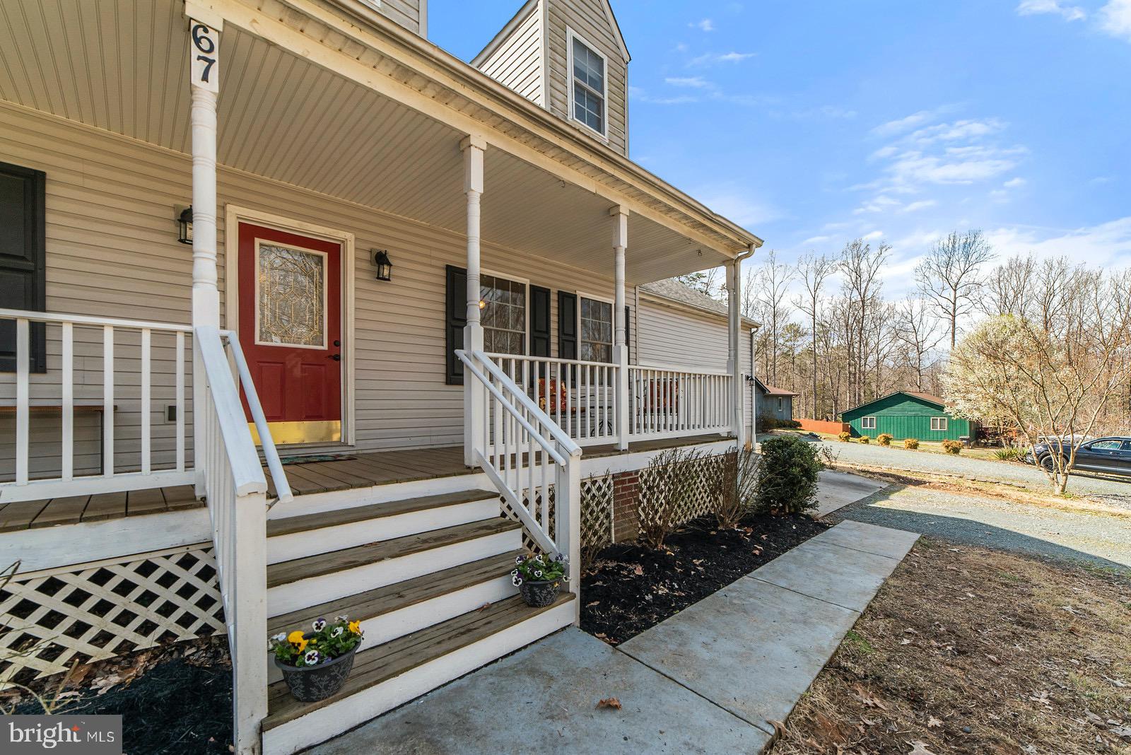 67 Ash Road Louisa, VA 23093 - Photo 4 of 66 Lovely fronch porch
