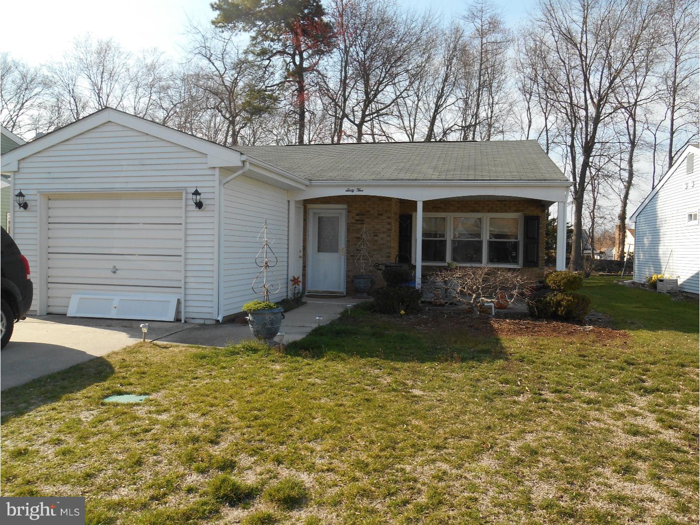 65 Sheffield Place Southampton, NJ 08088 - Photo 1 of 16 Front Yard
