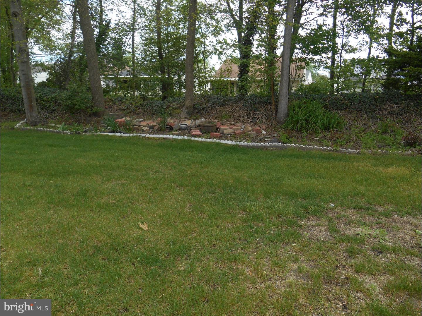 65 Sheffield Place Southampton, NJ 08088 - Photo 9 of 16