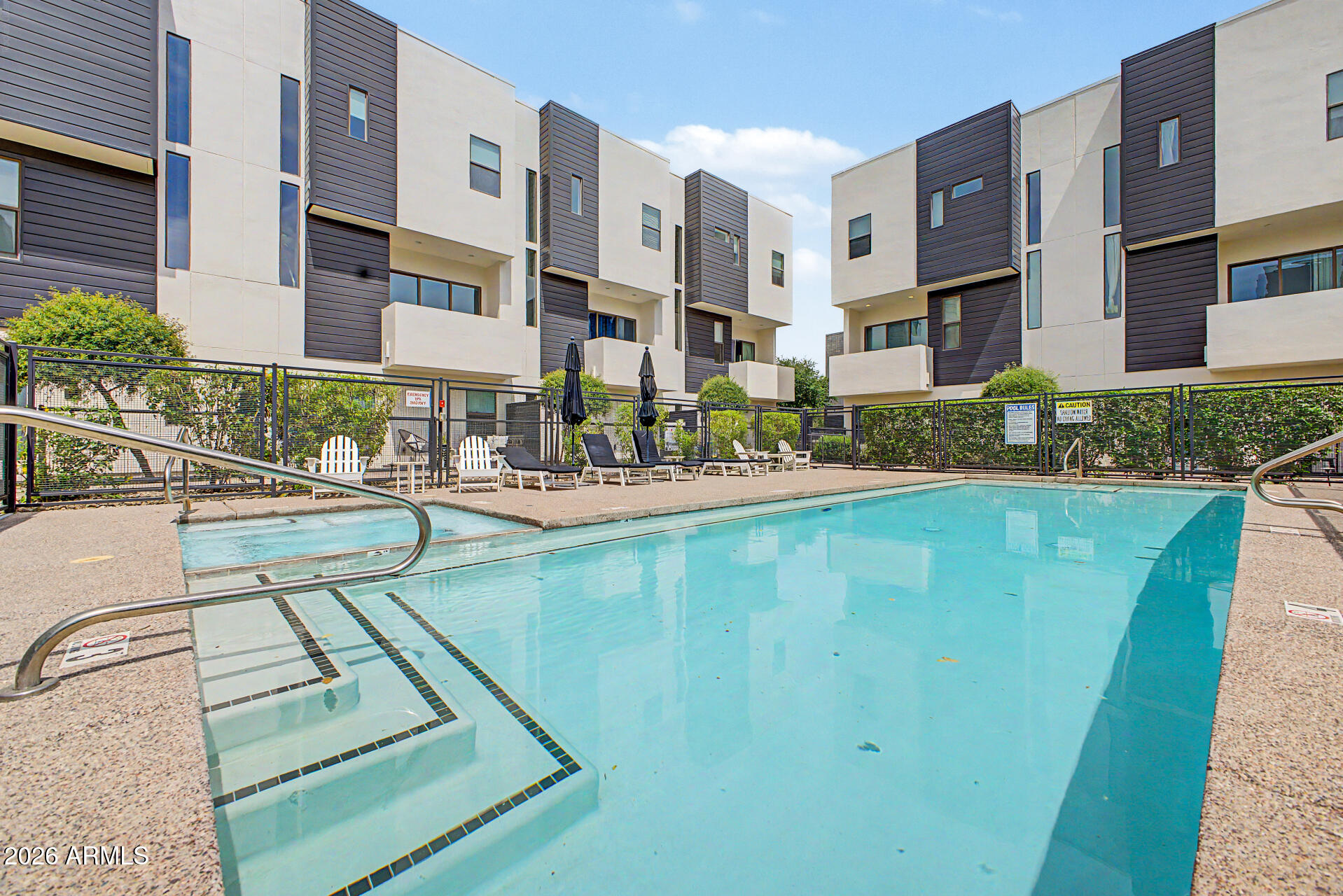 325 East Coronado Road, Unit 20 Phoenix, AZ 85004 - Photo 36 of 40 Pool