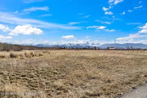 $419,000 | 5441 Painted Pony Drive, Tetonia, ID 83452