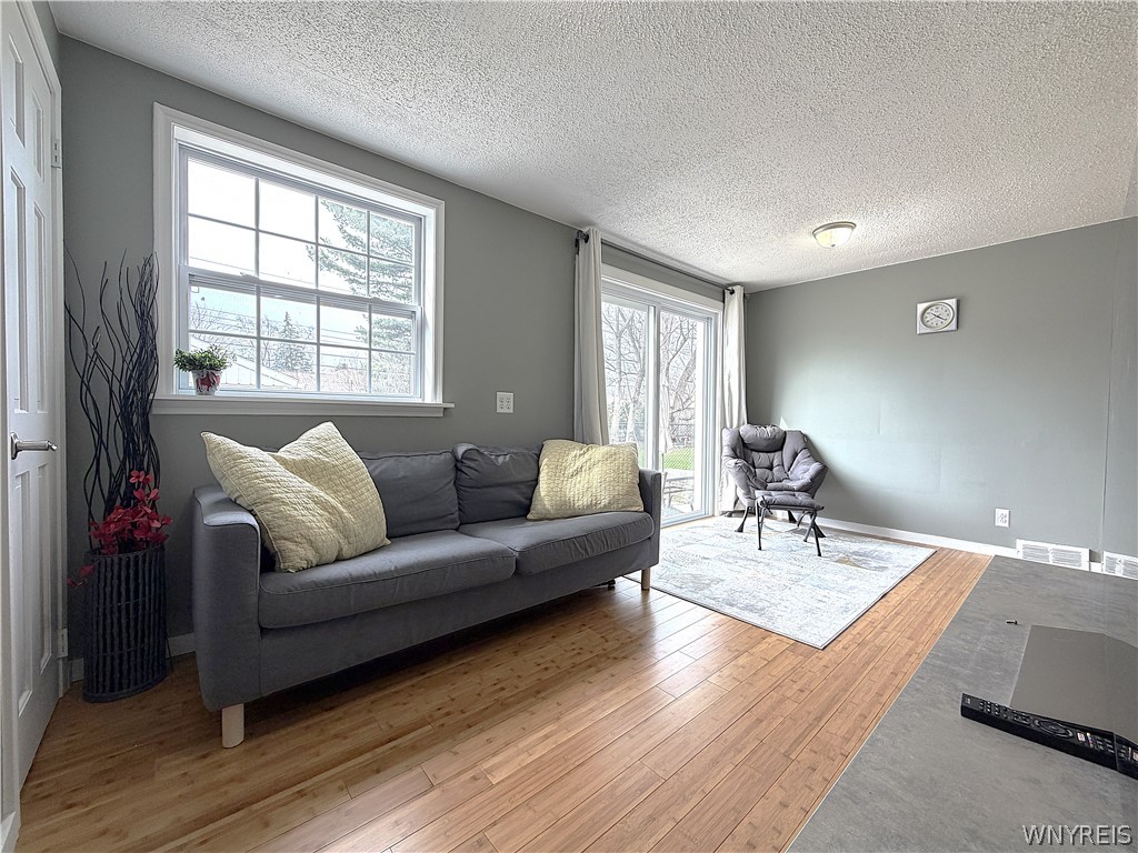 723 Longmeadow Road Amherst, NY 14226 - Photo 11 of 43