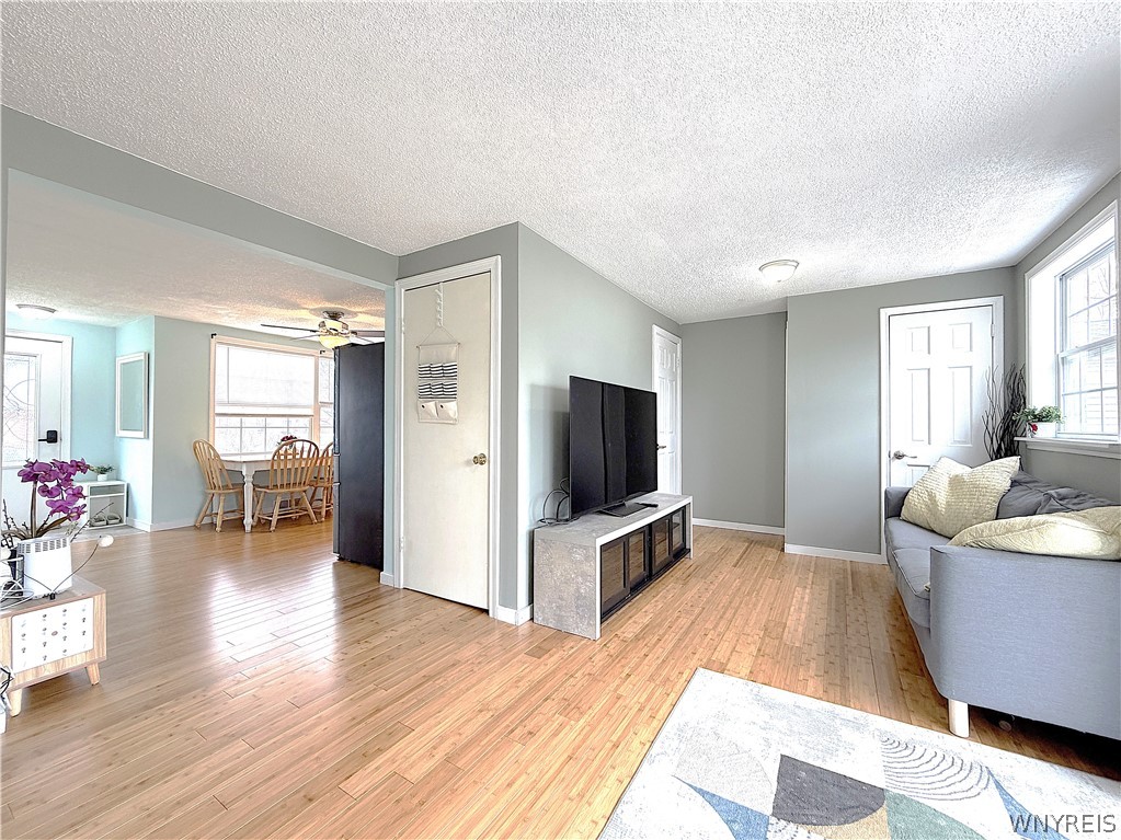 723 Longmeadow Road Amherst, NY 14226 - Photo 14 of 43