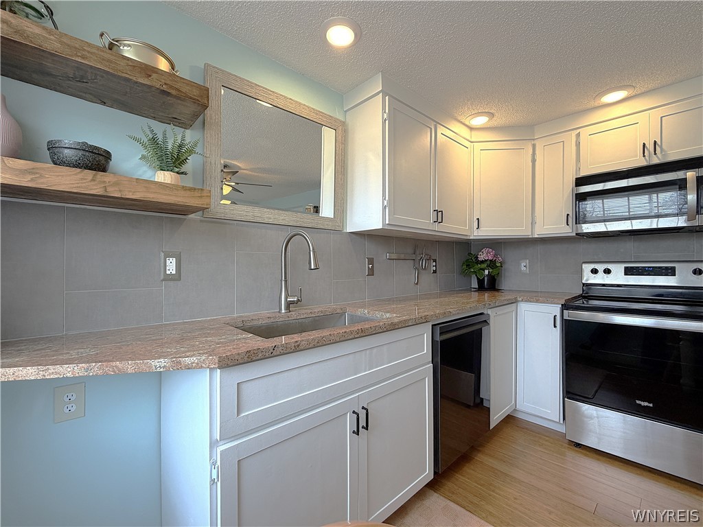 723 Longmeadow Road Amherst, NY 14226 - Photo 5 of 43