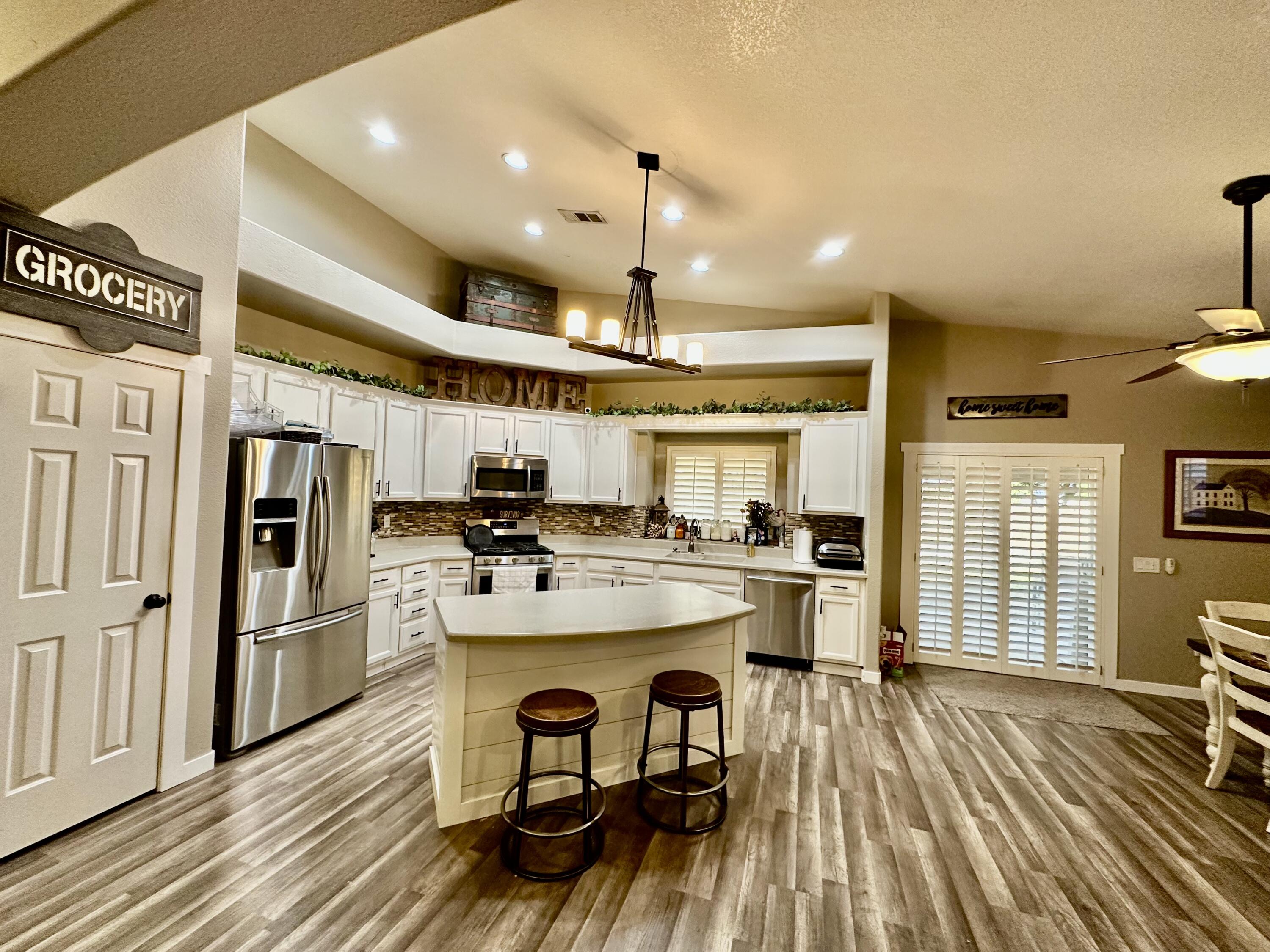 1461 Mesquite Road Blythe, CA 92225 - Photo 12 of 30 IMG_5060