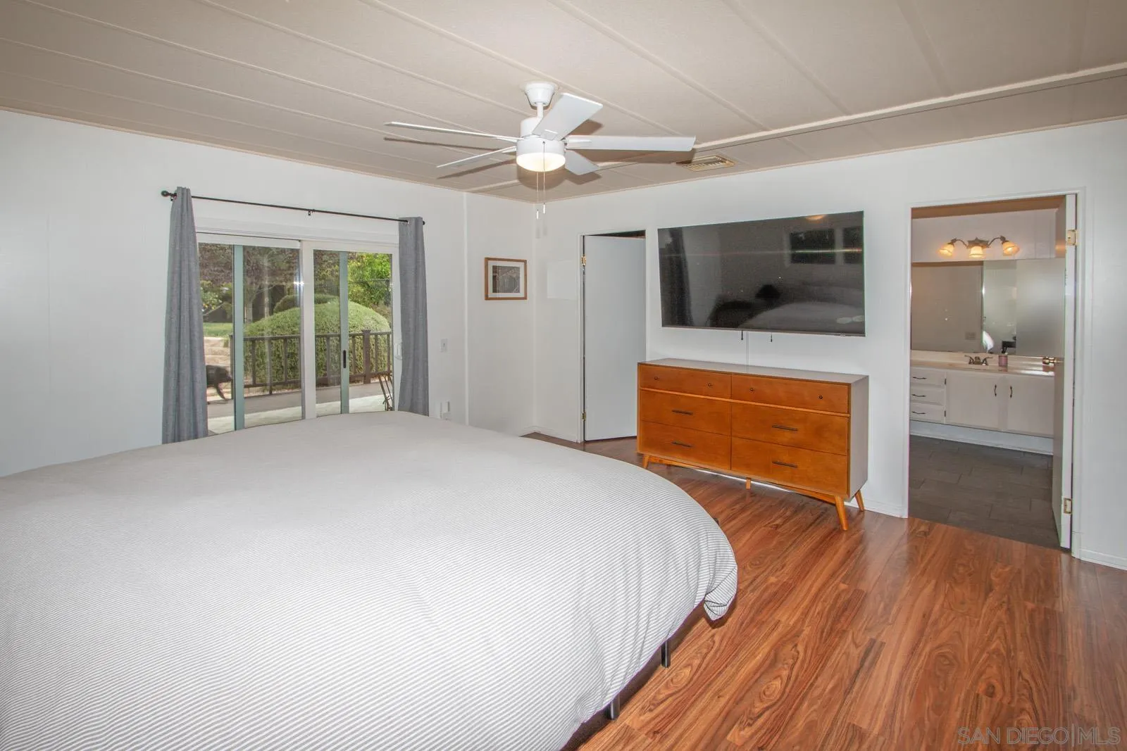 3909 Reche Road, Unit 154 Fallbrook, CA 92028 - Photo 25 of 46