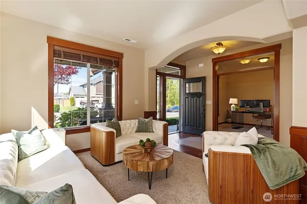 $825,000 | 17009 138th Avenue East, Puyallup, WA 98374