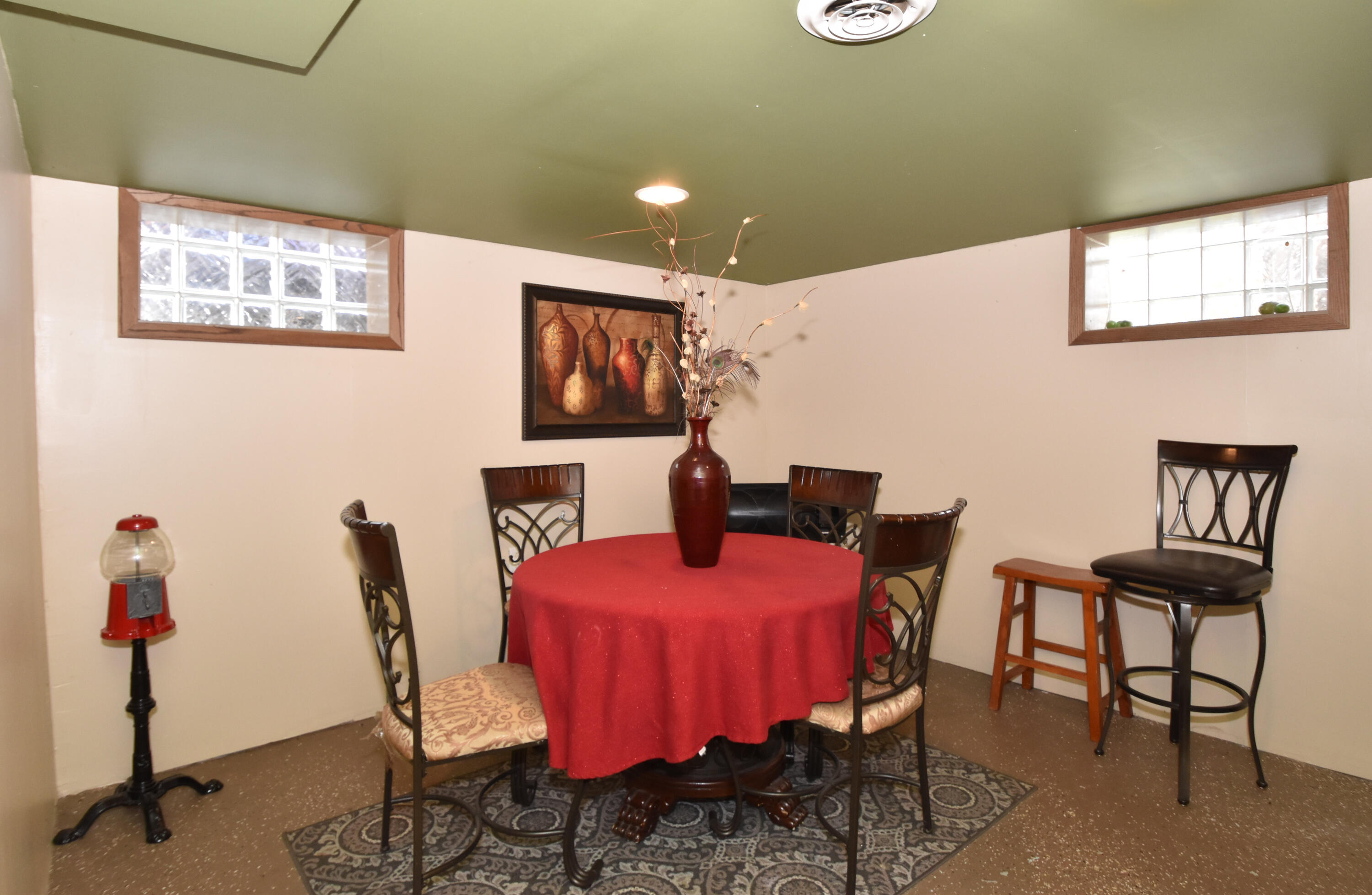 4040 North 11th Street Milwaukee, WI 53209 - Photo 29 of 34 Lower Level Space