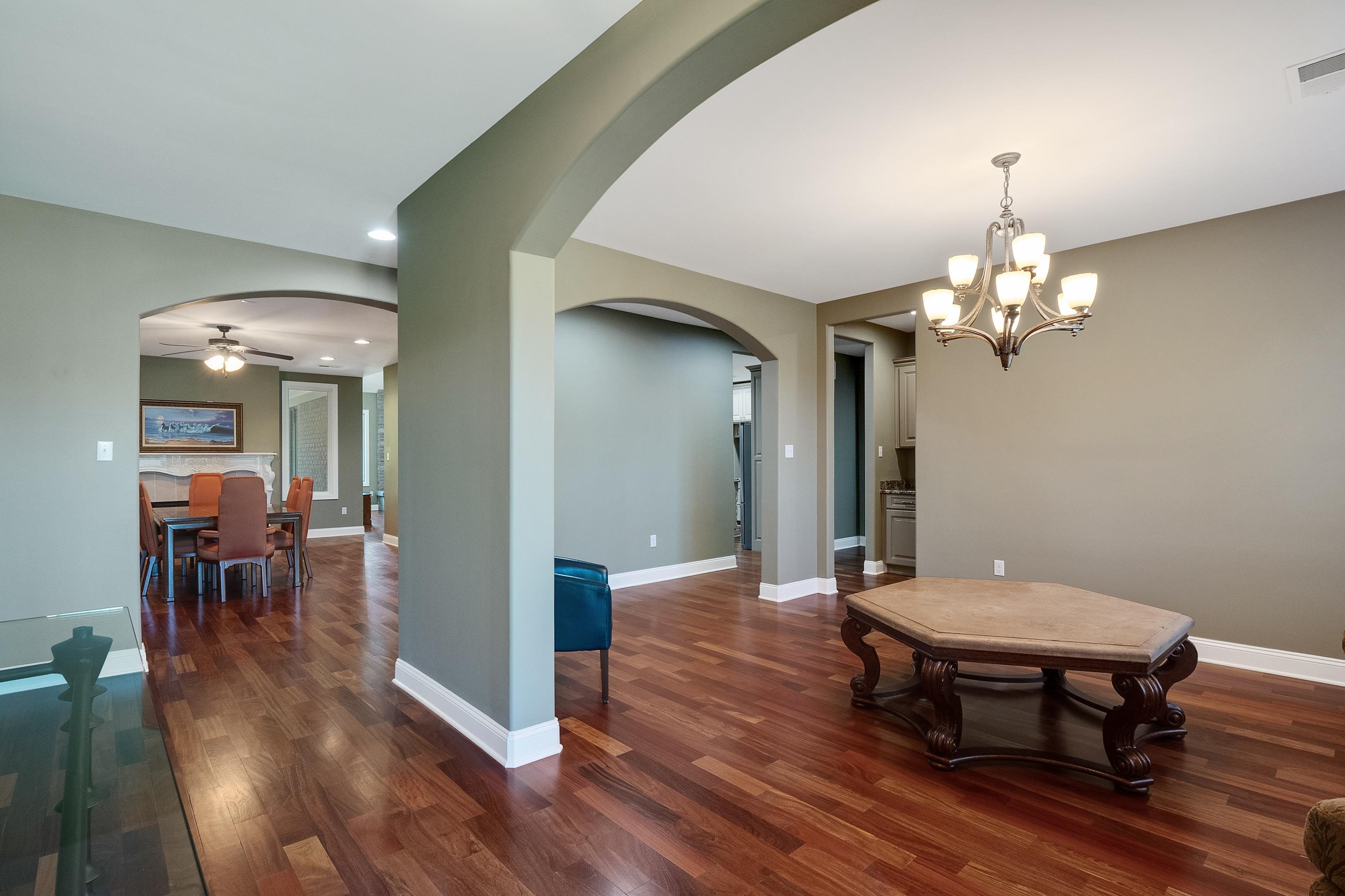 601 South Collierville Arlington Road Collierville, TN 38017 - Photo 4 of 25 Gallery Image 4