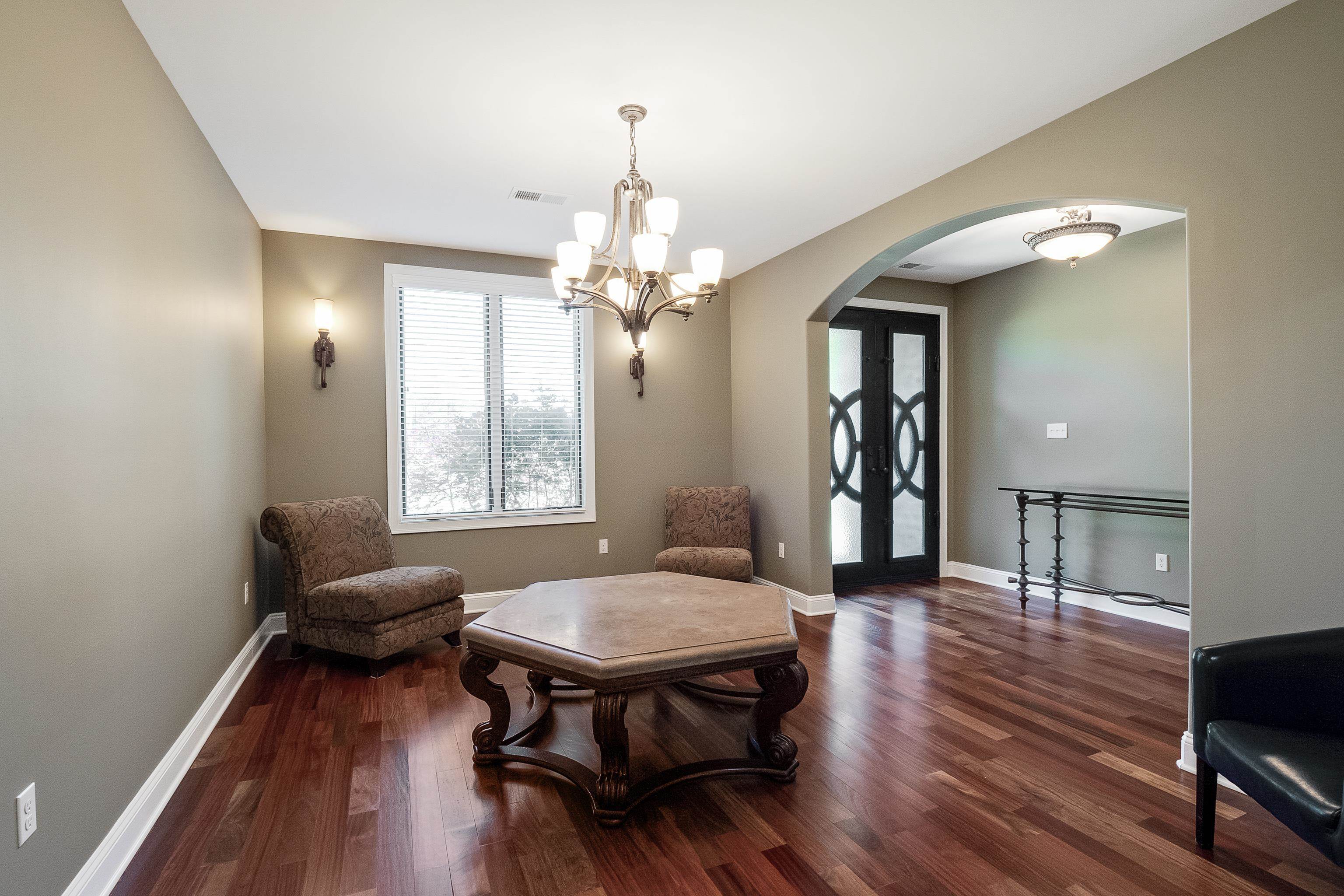 601 South Collierville Arlington Road Collierville, TN 38017 - Photo 5 of 25 Gallery Image 5