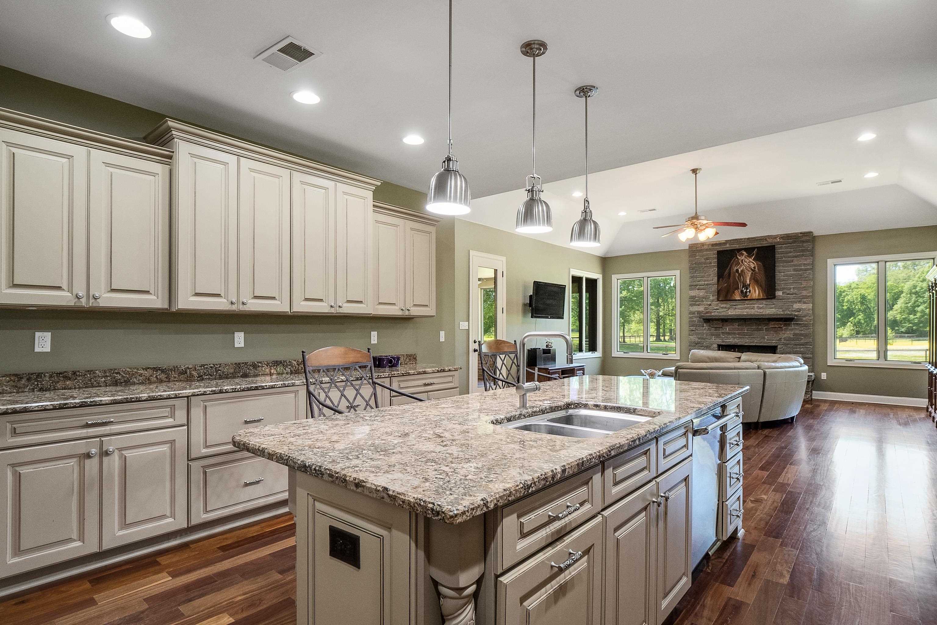 601 South Collierville Arlington Road Collierville, TN 38017 - Photo 8 of 25 Gallery Image 8