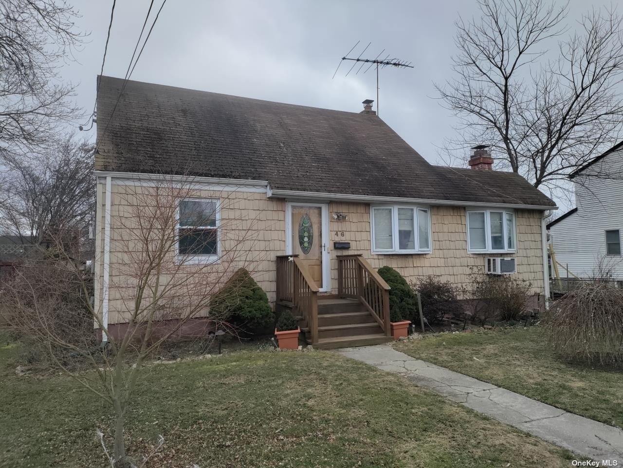 46 Alice Road West Islip, NY 11795 - Photo 1 of 1 Gallery Image 1