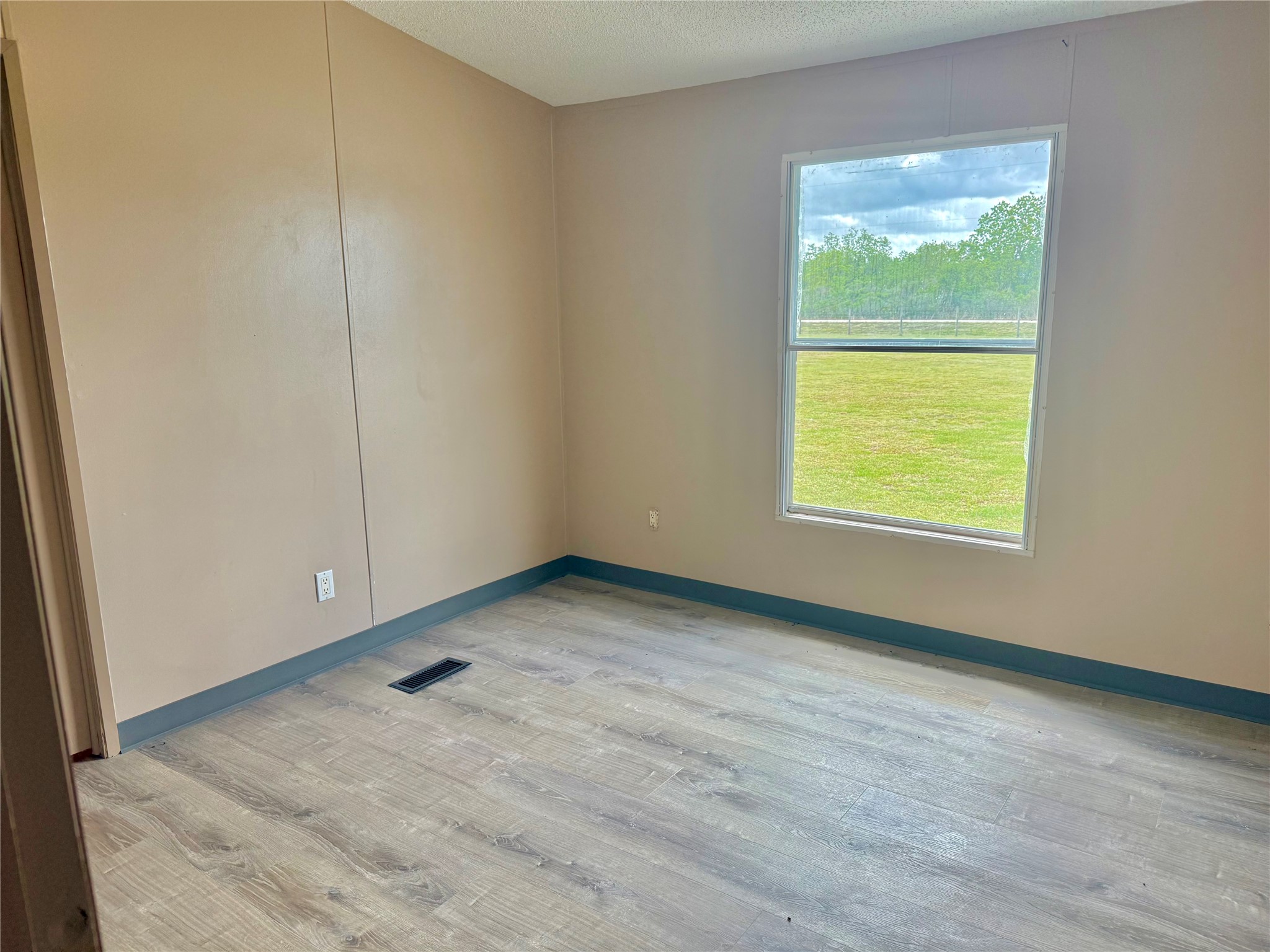 1841 County Road 382 Rosharon, TX 77583 - Photo 12 of 20