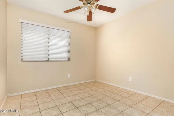 $1,695 | 8548 West Hatcher Road, Peoria, AZ 85345