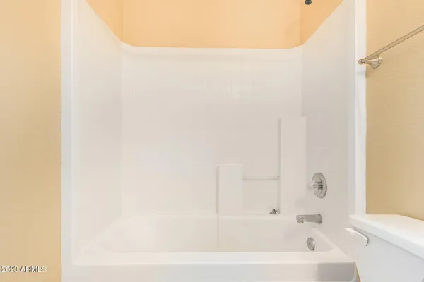 $1,695 | 8548 West Hatcher Road, Peoria, AZ 85345