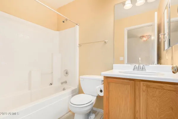 $1,695 | 8548 West Hatcher Road, Peoria, AZ 85345