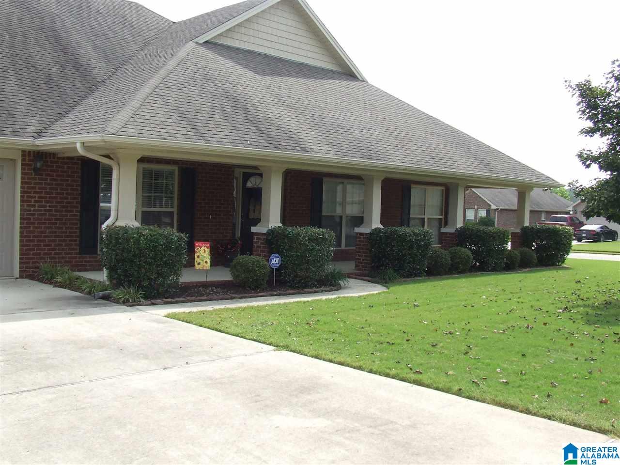 144 Golden Meadows Drive Alabaster, AL 35007 - Photo 2 of 45