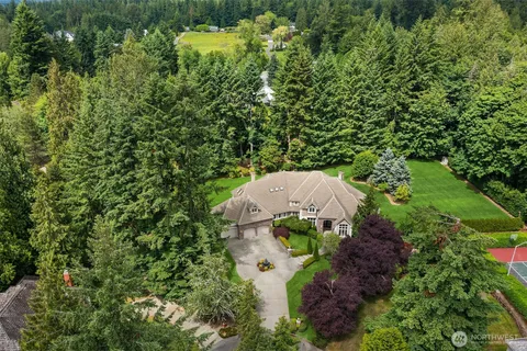 $3,749,000 | 20450 Northeast 71st Street, Redmond, WA 98053