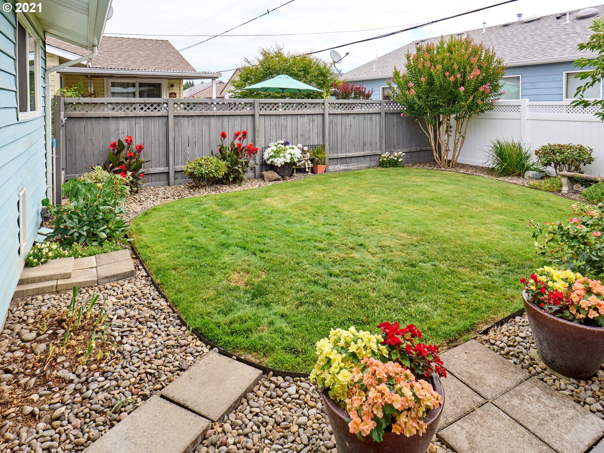 1988 Umpqua Road Woodburn, OR 97071 - Photo 22 of 28 Gallery Image 22