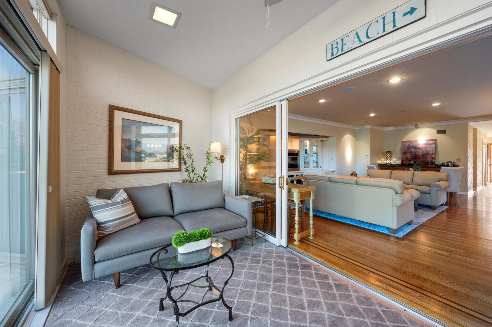 1 North Dee Road, Unit 1C Park Ridge, IL 60068 - Photo 13 of 22