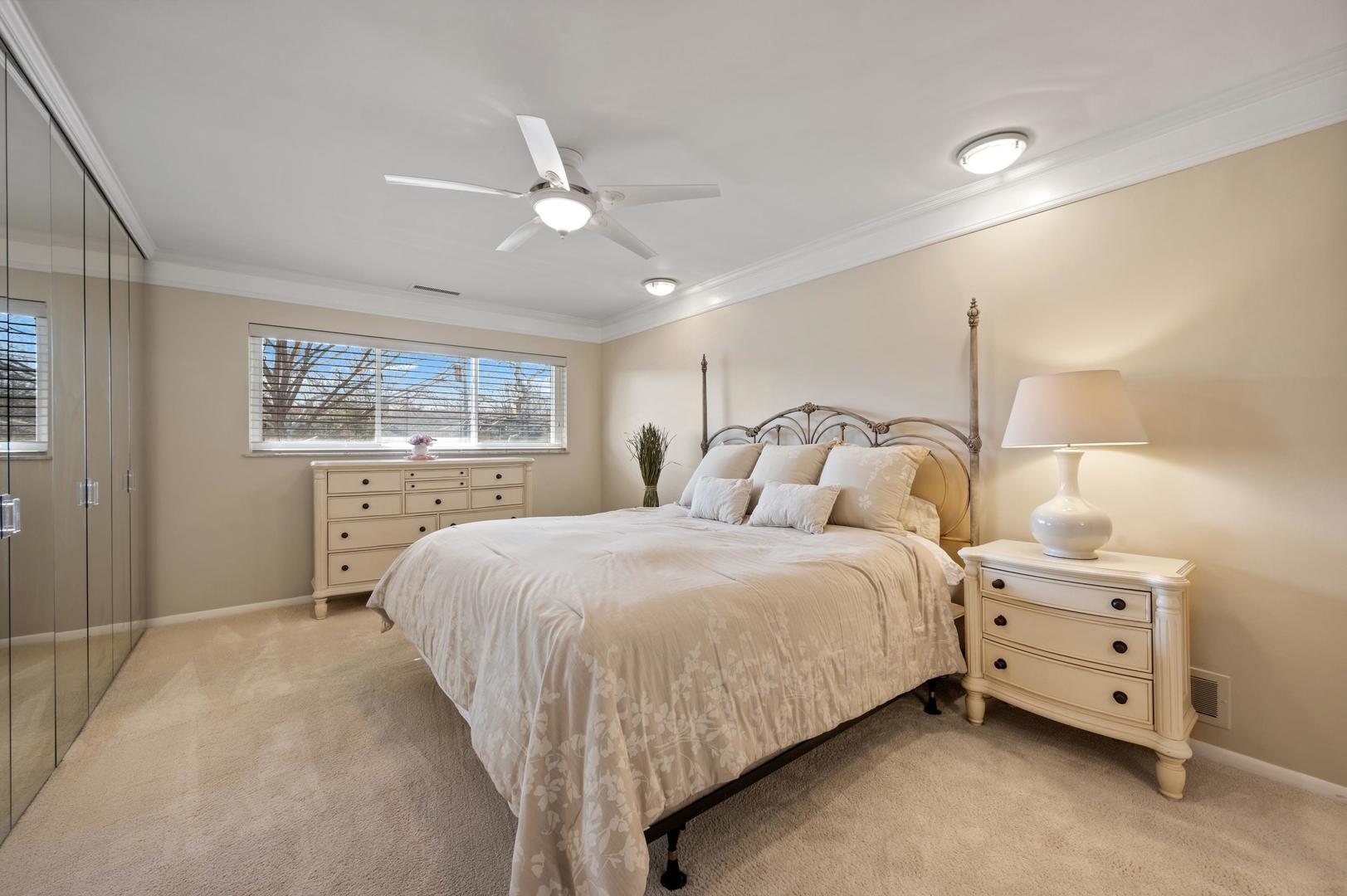 1 North Dee Road, Unit 1C Park Ridge, IL 60068 - Photo 16 of 22