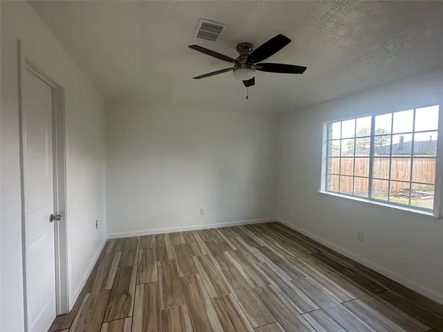 $245,000 | 11435 Meadoway Drive, Houston, TX 77089