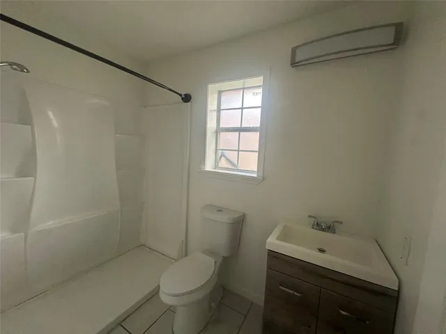 $245,000 | 11435 Meadoway Drive, Houston, TX 77089