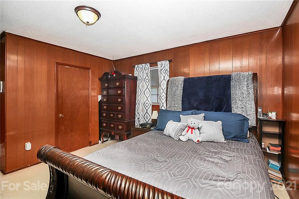 599 Stateline Road Clover, SC 29710 - Photo 21 of 27 Gallery Image 21