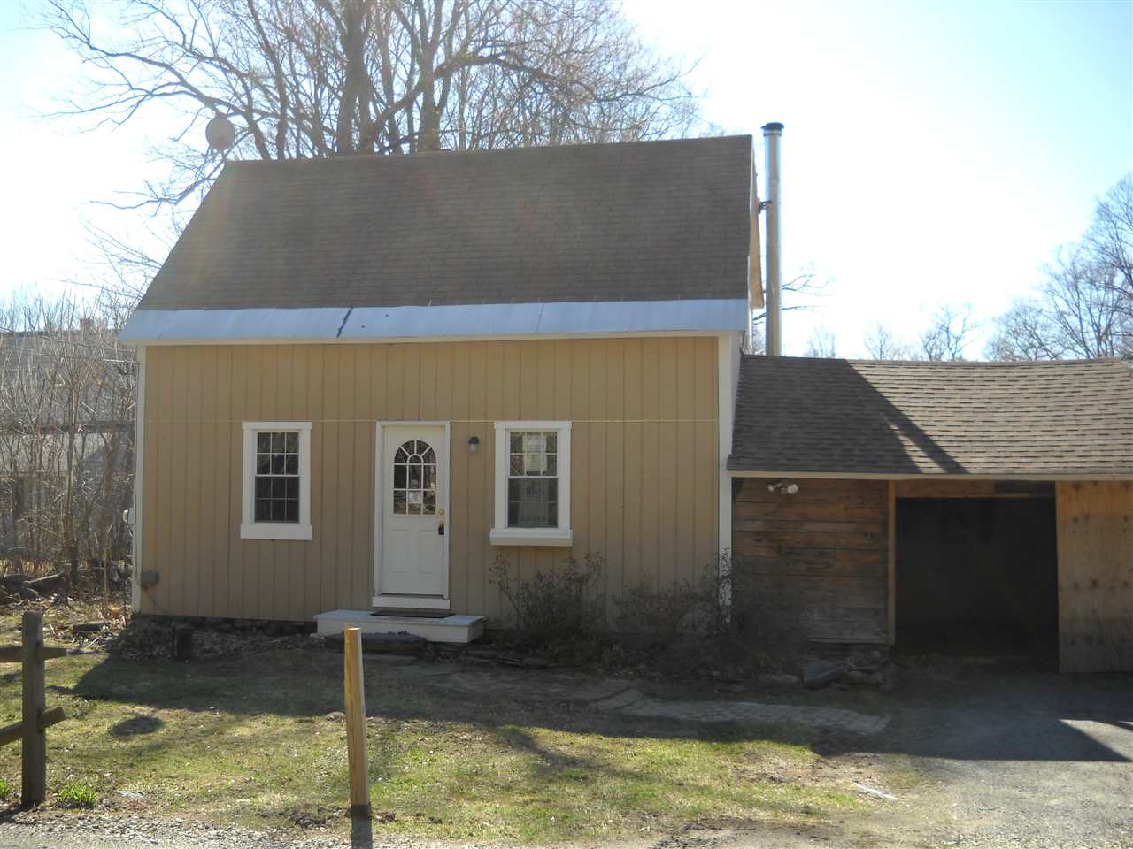 112 Walpole Valley Road Alstead, NH 03602 - Photo 2 of 17