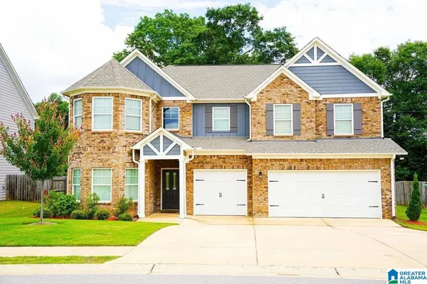 $480,000 | 1368 North Wynlake Drive, Alabaster, AL 35007
