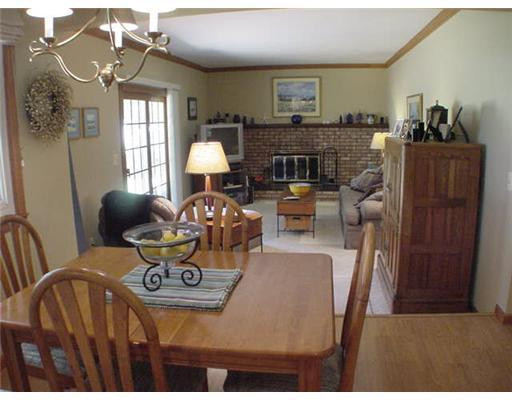 355 Willis Road Saline, MI 48176 - Photo 4 of 10 Photo 4