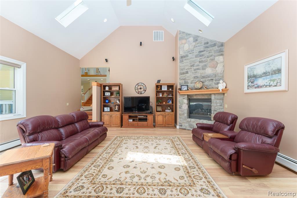 7500 Farley Road Pinckney, MI 48169 - Photo 27 of 50 Gallery Image 27