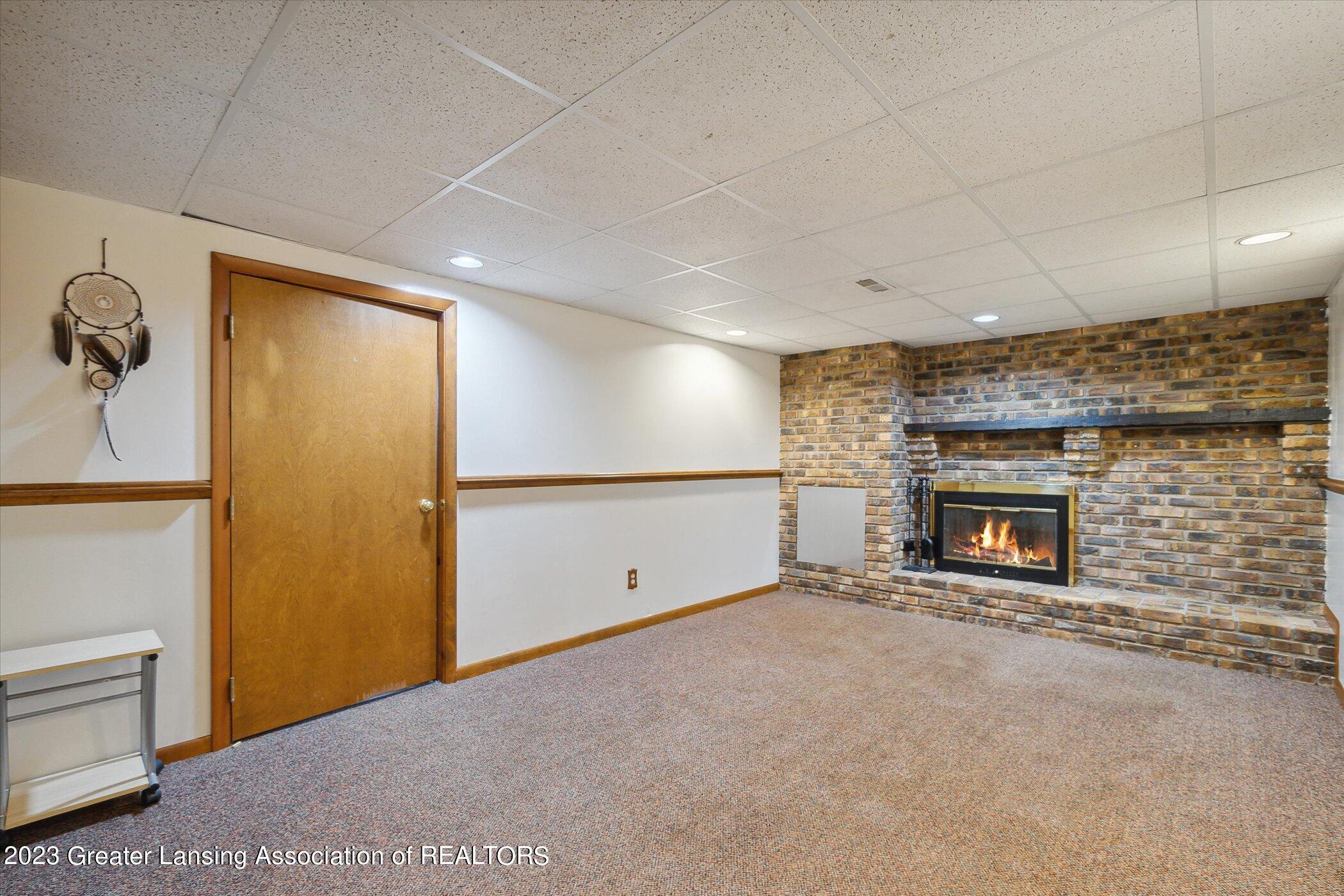 7650 South Dewitt Road Dewitt, MI 48820 - Photo 26 of 36 26-7650-S-Dewitt-Rd-DeWitt-MI-48820-Wind
