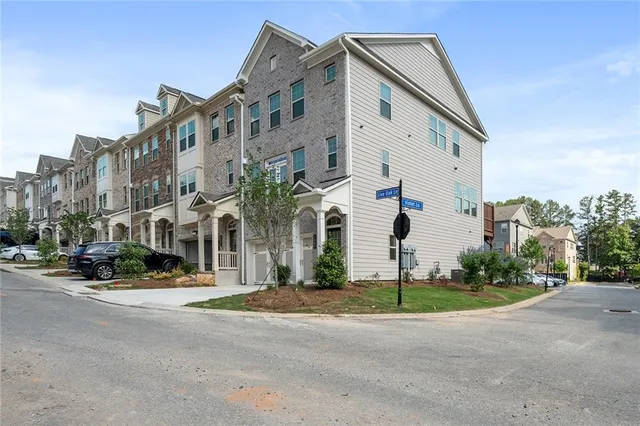 $4,400 | 1363 Live Oak Lane, Brookhaven, GA 30319
