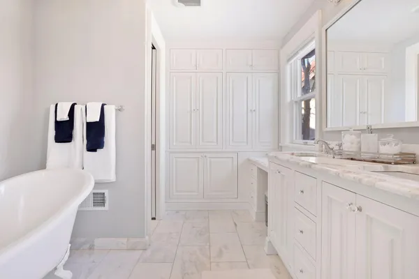 $1,495,000 | 2504 Euclid Place, Minneapolis, MN 55405