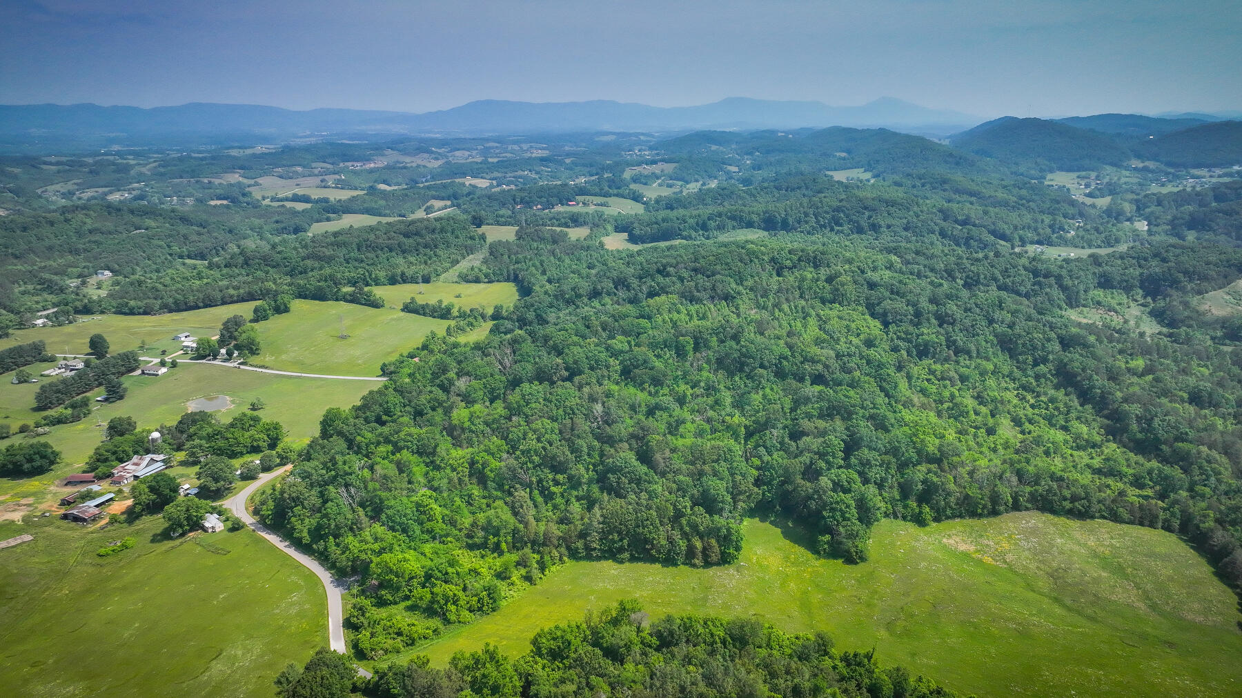 1106 Spider Stines Road Greeneville, TN 37745 - Photo 19 of 22 119