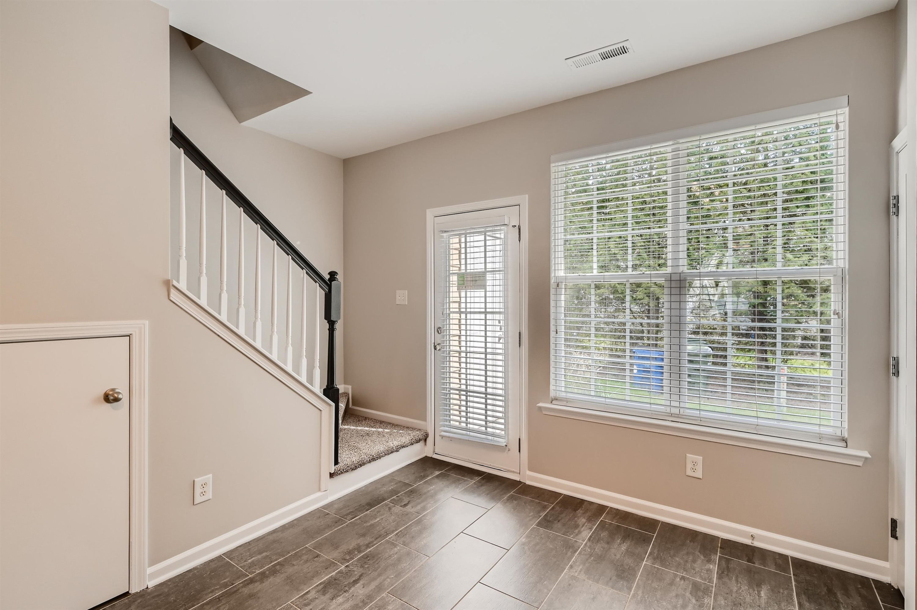 7867 Silverthread Lane Raleigh, NC 27617 - Photo 13 of 28 Kitchen/Breakfast Area- Main Floor