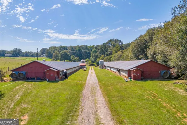 $650,000 | 197 Joan Smith Road, Hull, GA 30646