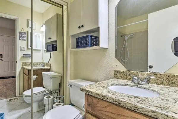 $159,900 | 1700 Baird Farm Circle, Unit 1210, Arlington, TX 76006