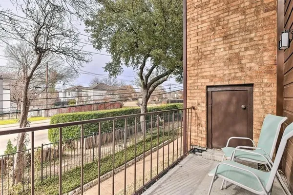 $159,900 | 1700 Baird Farm Circle, Unit 1210, Arlington, TX 76006