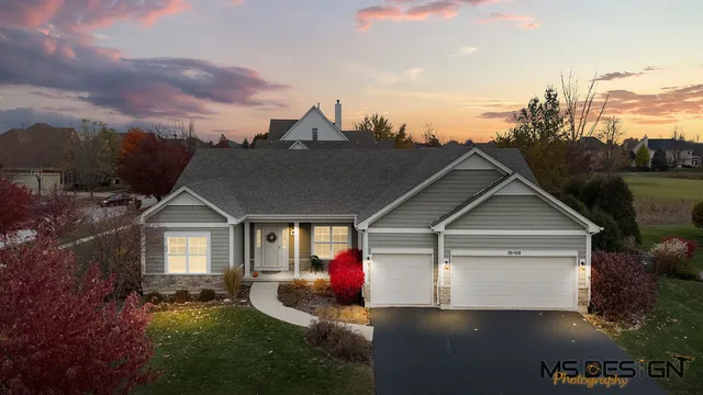 $674,000 | 39-w918 North Hathaway Lane, Geneva, IL 60134