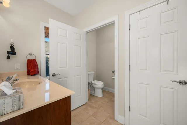 $674,000 | 39-w918 North Hathaway Lane, Geneva, IL 60134